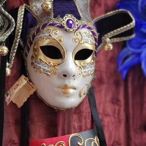 Meet your Posher, Daphne